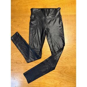 Spanx Women's High Rise Faux Leather Pull-on Leggings Black Medium NWOT